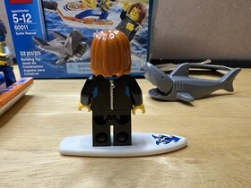Lego Surfer Rescue boat beach city town coast guard 60011 Lego Complete READ