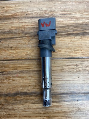  09-17 Ignition Coil AUDI, VOLKSWAGEN 022905715C OEM 