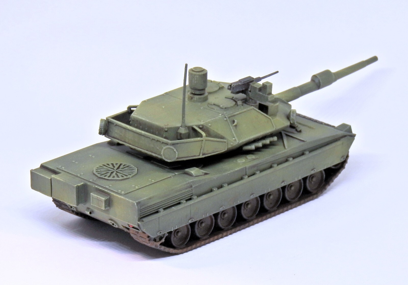 PRO BUILT 1/72 C1 Ariete Hitfact- ready model