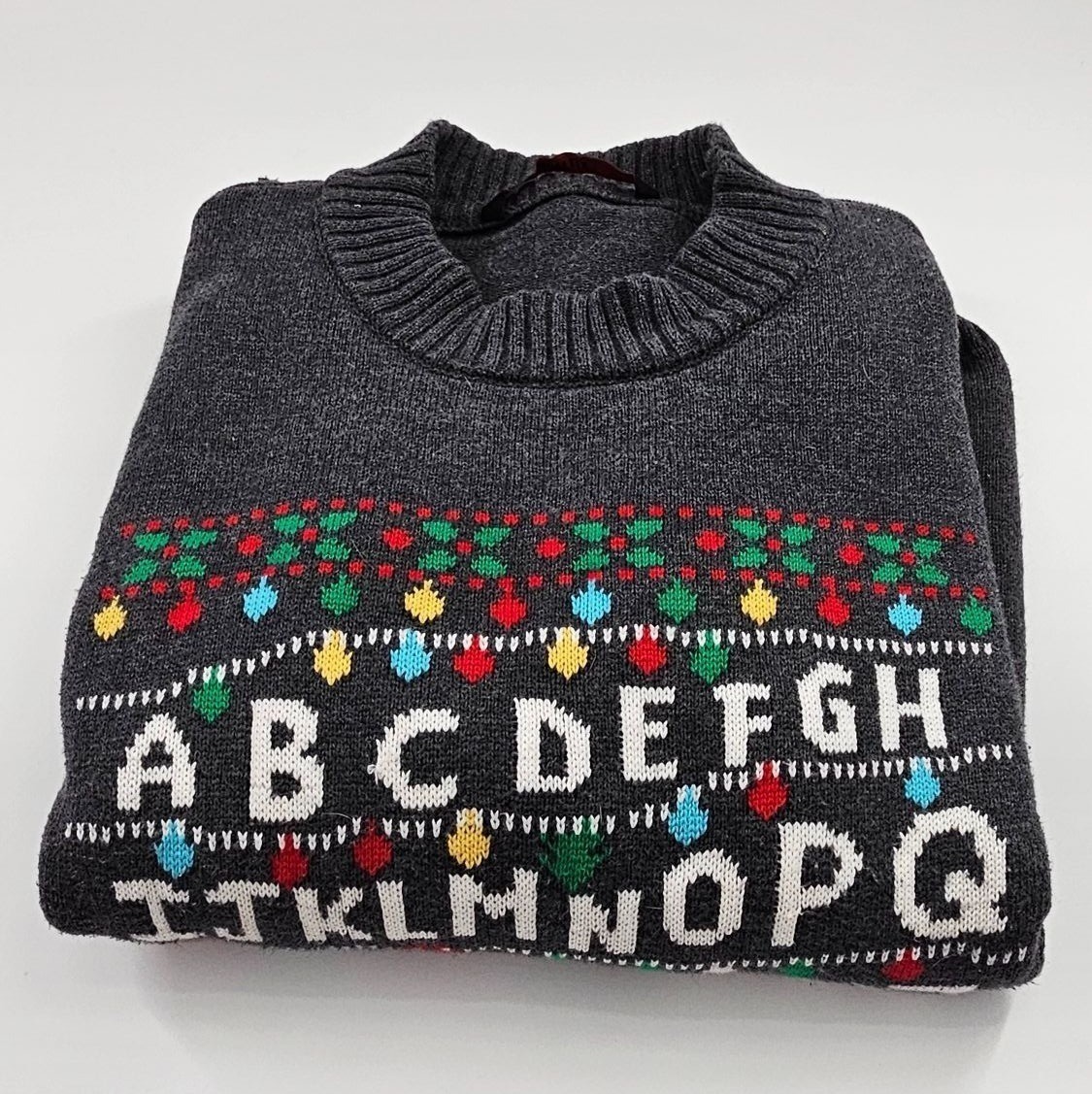 RARE!!! Netflix Stranger Things Holiday Sweater - RARE Unisex Size Medium image 2