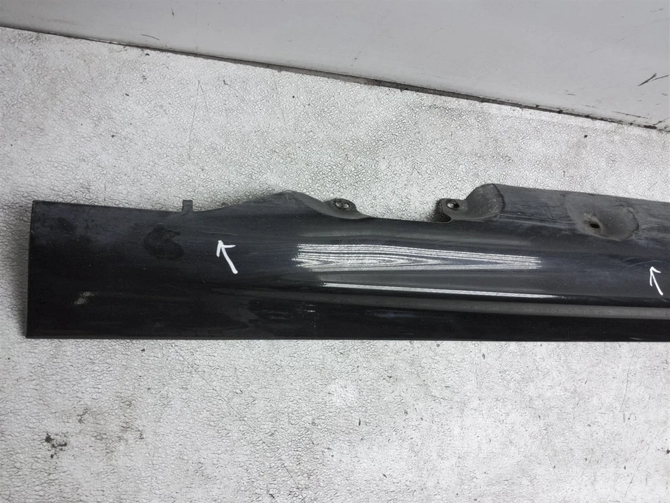 Moldura basculante faldón lateral izquierdo bmw 330ci 2001-2006 51-71-8-226-121 negro 2 puertas Foto 4 de 4