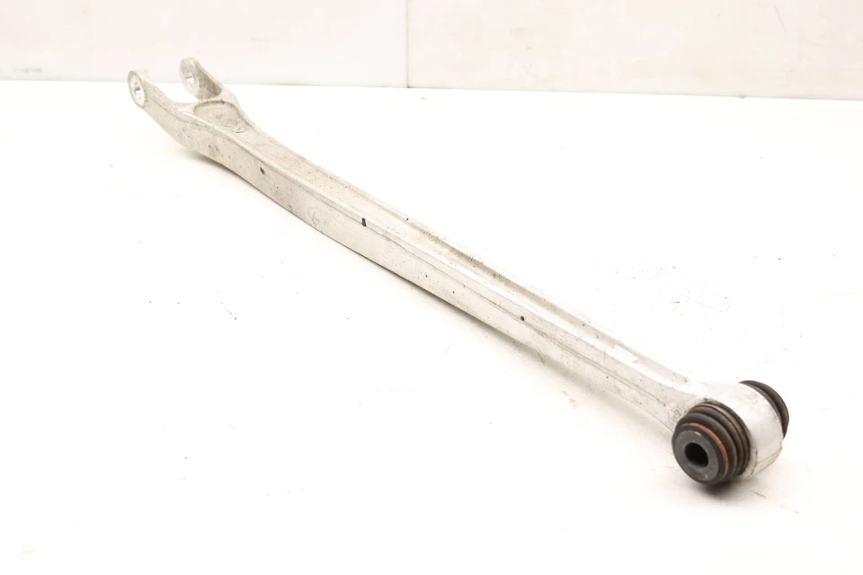 1997-2001 PORSCHE BOXSTER - REAR Upper Control ARM 98633114304 - image 2 of 4