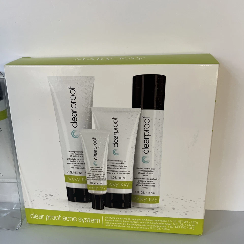 Juego de sistema de acné a prueba transparente MARY KAY nuevo con caja Foto 2 de 4