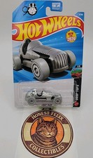2026 Hot Wheels Pass 'N Go #5. Drop Tops Monopoly  