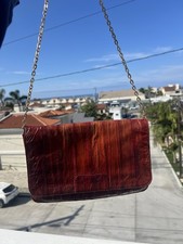 Vintage 70s Sunco burnt caramel eel skin leather gold chain shoulder bag luxury