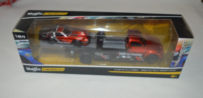 MAISTO ELITE TRANSPORT MAISTO FLATBED TOYO TIRES / 1980 DATSUN 280ZX ( S130 )