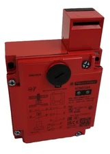 Telemecanique XCSE7333 Safety Limit Interlock Switch 3PST-2NC/1NO 5A 300Vac NEW