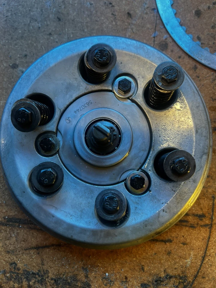 Conjunto completo de cesta de embreagem 2000-2001 Victory V92c - Imagem 2 de 4