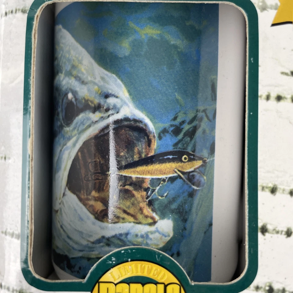 Caneca de café Rapala Collector Series e isca de pesca rap gorda Rattlin’ presente - Imagem 2 de 4
