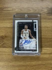 Topps 2025-26 Victor Wembanyama Spurs Flagship Real One On-Card Auto #TFRA-VW