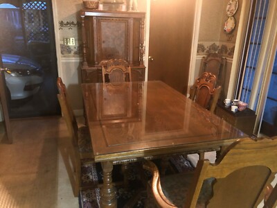 1910 Antique Dining Set Pieces along with chairs Great Condition 
