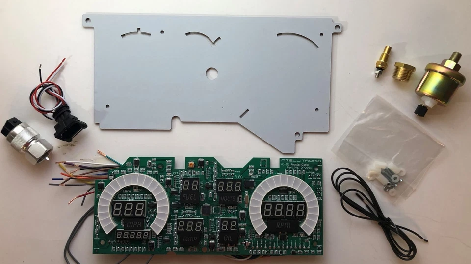 Panel de instrumentos digital Monte Carlo 1978-1988 medidores LED rojos hechos en EE. UU. Foto 2 de 4