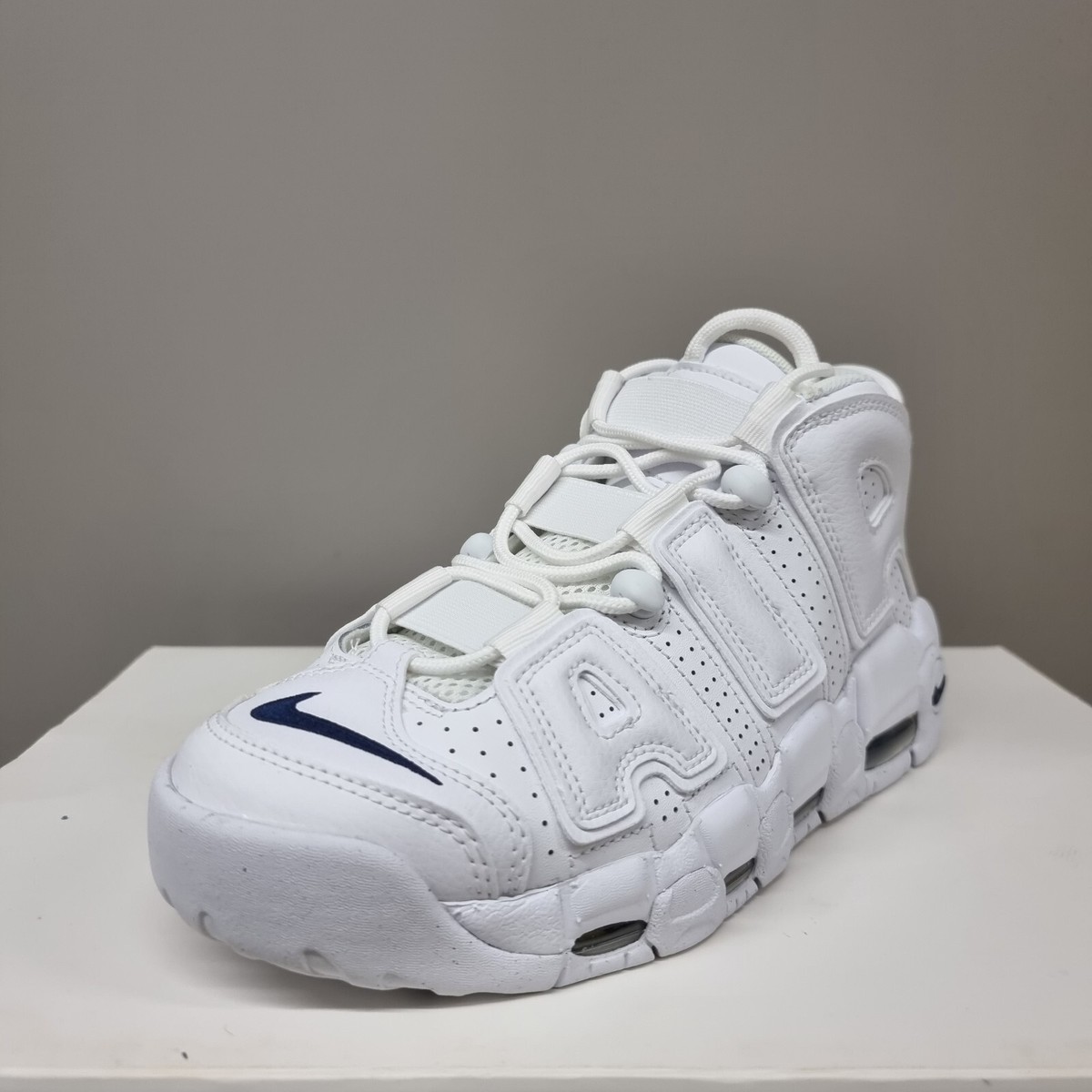 NIKE AIR MORE UPTEMPO '96 