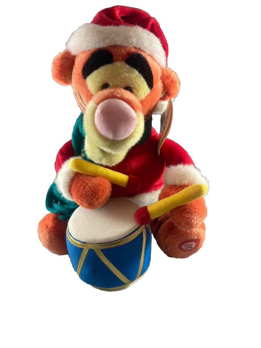 Disney 2001 Santa Tigger with Drum 12