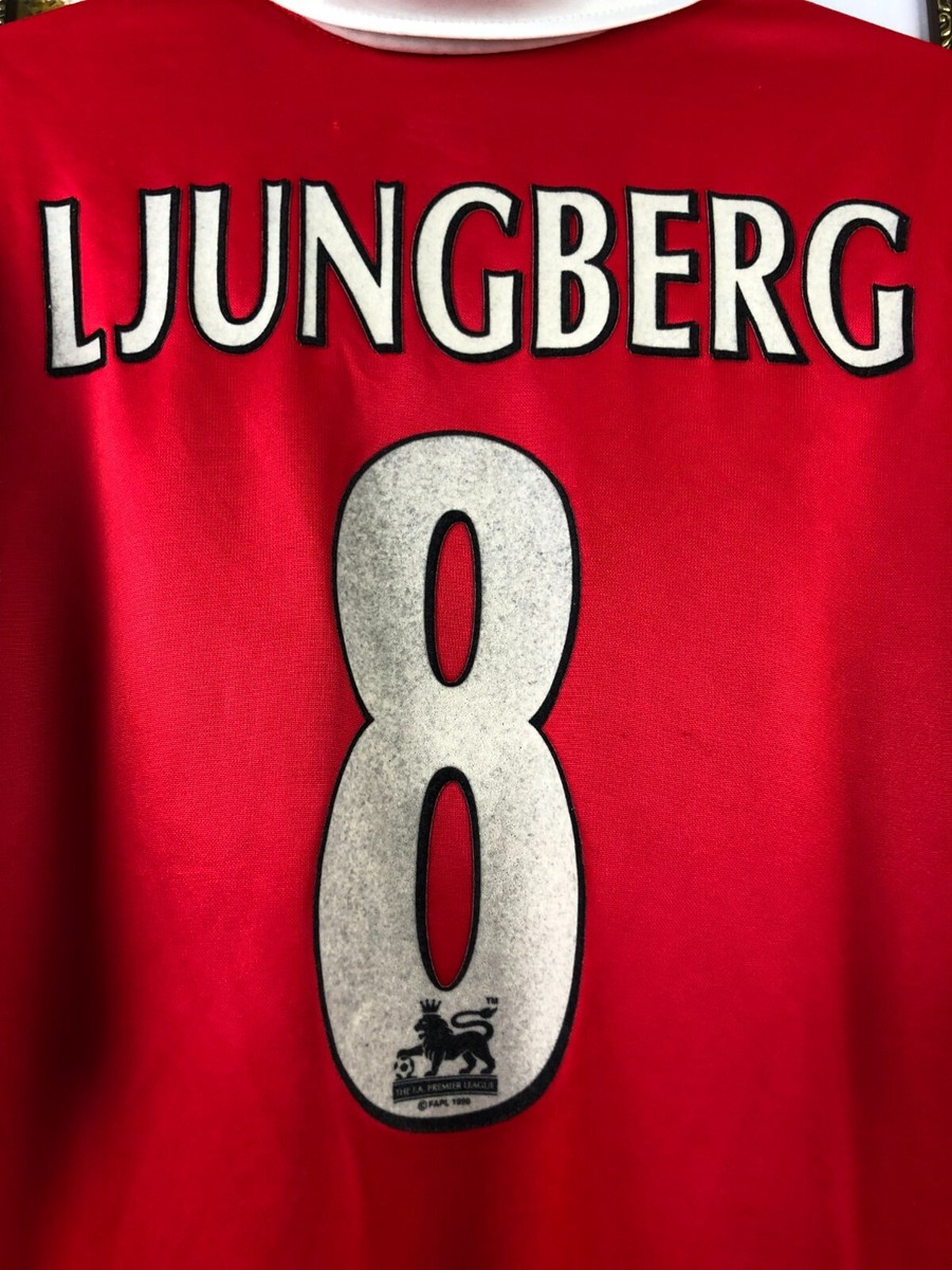 Arsenal Home football shirt 1998 Soccer #8 Ljungberg Nike