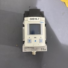 Festo SFAM-62-5000L-M-25V-M12 Flow Sensor 564...