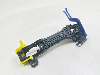 Toyota Verso 2011 Hinten links Halterung Türgriff hinten MTL9825