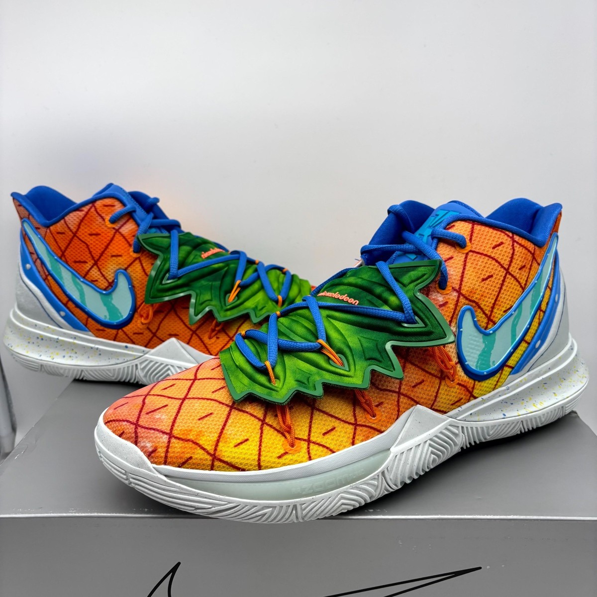 Nike Kyrie 5 Spongebob Pineapple House Orange Athletic Shoes 14