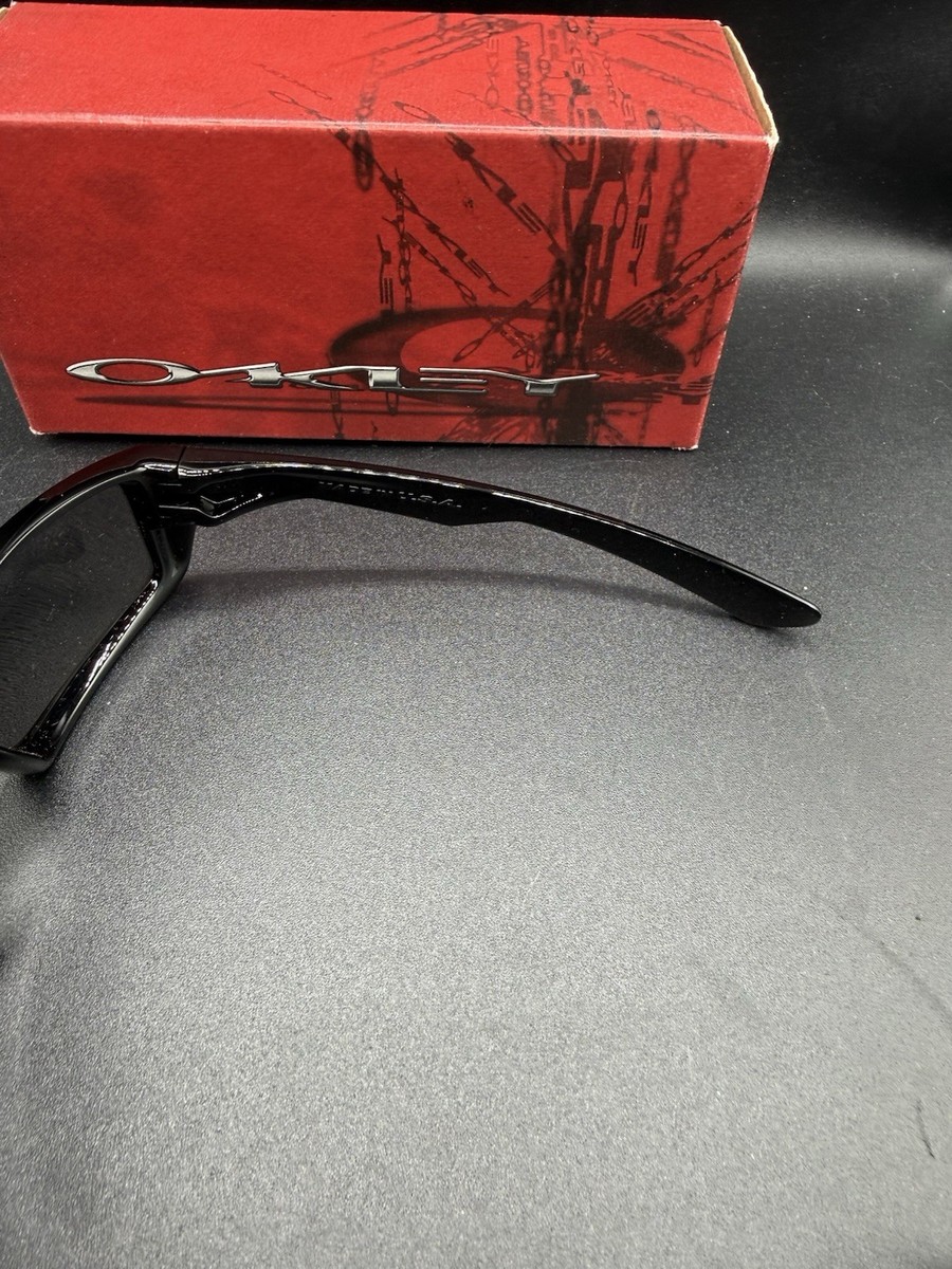 Oakley Twitch Stretchline Polished Black/Warm Grey Lenses 03-520