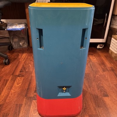 Vintage TOMY Yujin Gatcha Gashapon Vending Machine w/ Pokemon