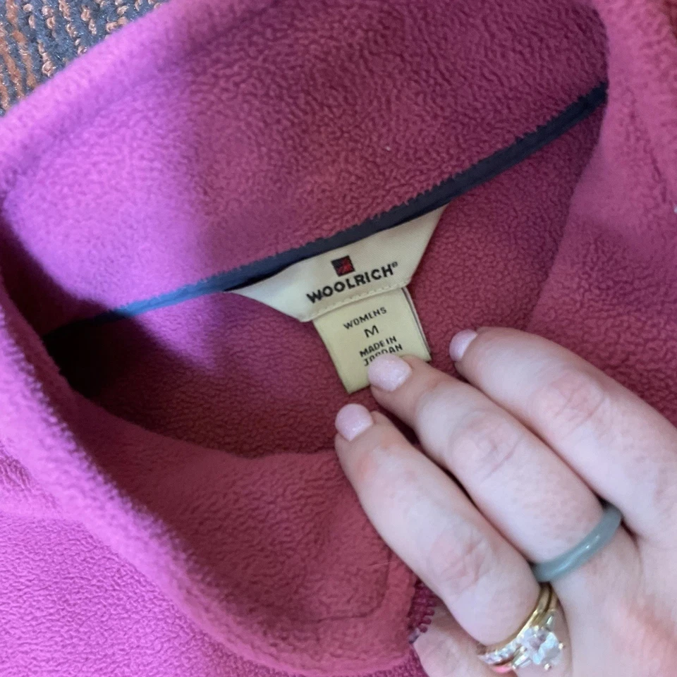 Woolrich Medium Rose Fleece Outdoor Hiking Sweater Vest Blue Sleeveless Full Zip - Image 3 of 4