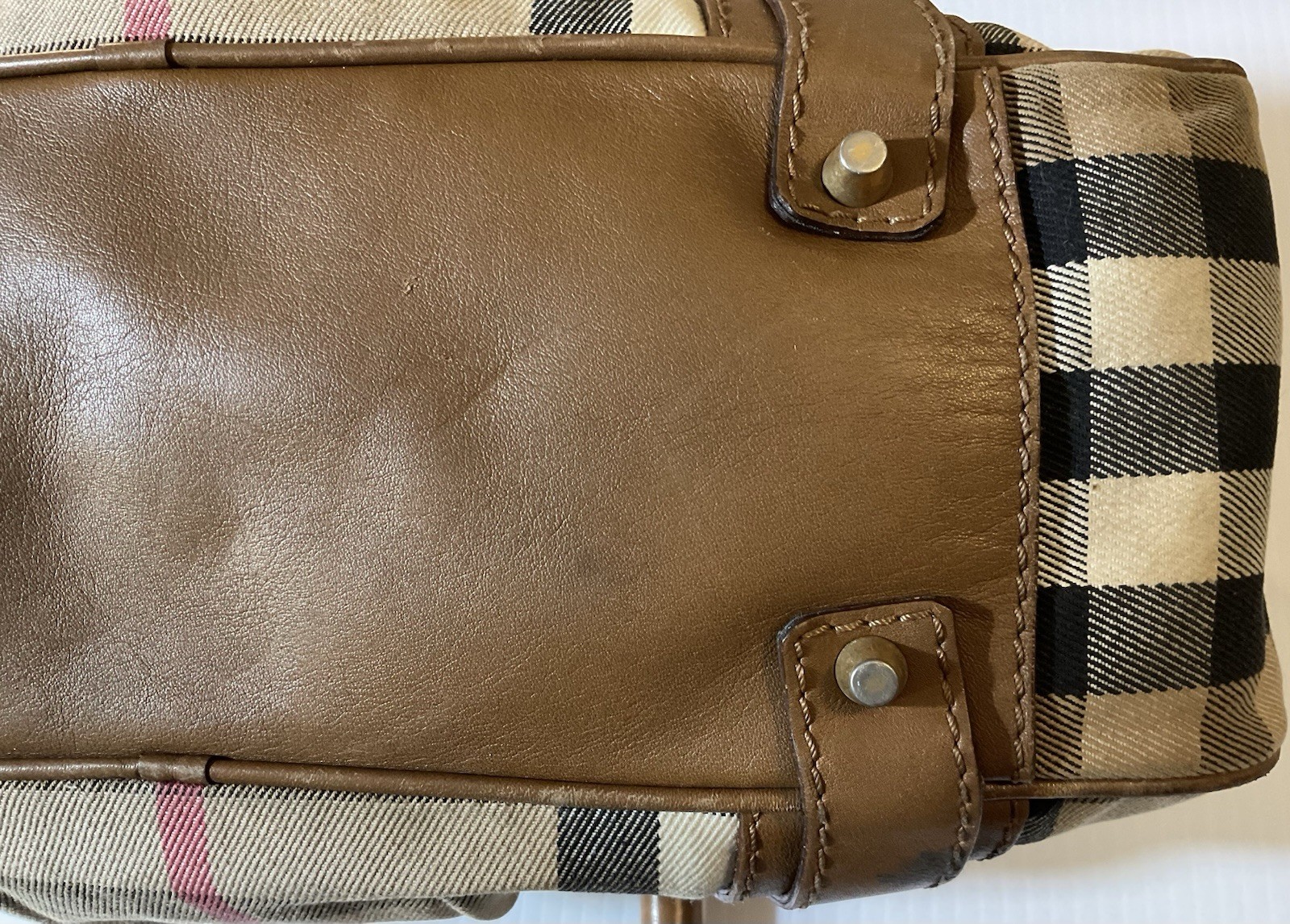 Burberry Brown & Beige House Check Fabric & Leather Ashbury Knight Handbag Italy thumbnail 9