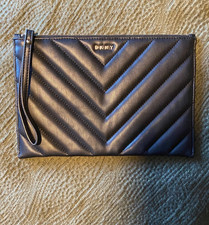 DKNY Quilted Wristlet Wallet Black Chevron Pa...