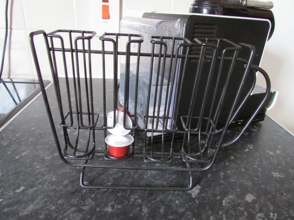 DeLonghi EN520.W Nespresso Lattissima plus Coffee Maker White To enhance yourday, photo 4 of 5