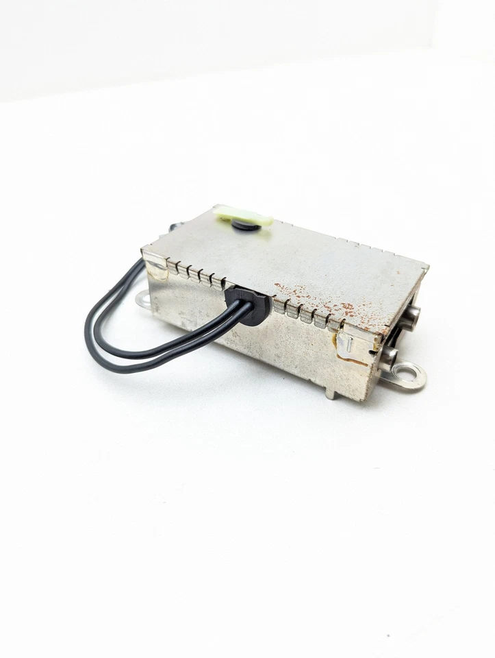 2000 2001 2002 2003 Jaguar S-Type Radio Antenna Isolator XR8F18K891AD OEM - Image 3 of 4