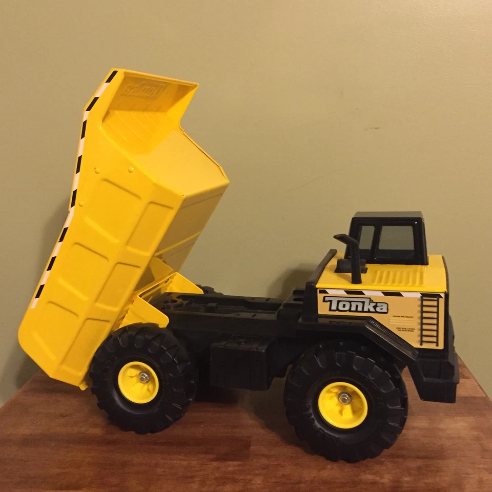 1999 孩之宝 Tonka 自卸车 C-239A 状况非常好 — 第 3/4 张图片