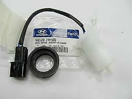 GENUINE BRAND NEW KIA SORENTO 2015-ONWARDS LEVEL SWITCH - WINDSHIELD WASHER - Picture 1 of 2