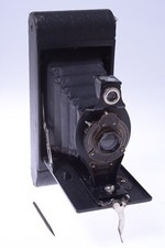   KODAK NO.2A FOLDING AUTOGRAPHIC BROWNIE 116 ROLL FILM CAMERA BAUSCH LOMB LENS