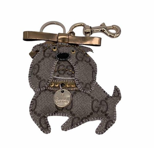 Gucci Gucciori Charm Logo Engraved 