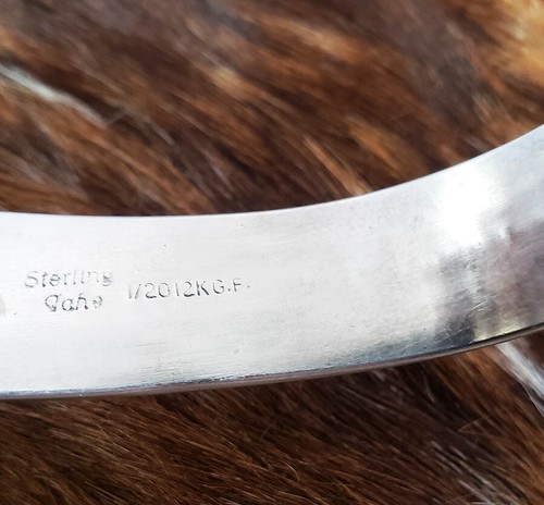 Brazalete Tahe Navajo de plata de ley relleno de oro de 12 quilates alambre trenzado para damas - Imagen 6 de 6