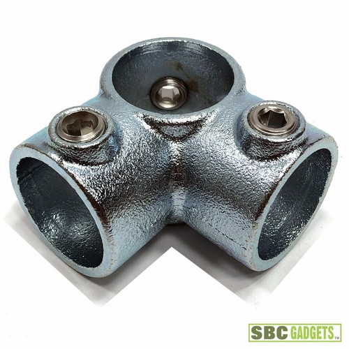 SteelTek 11/4in x 90Degree Silver Galvanized Side Outlet Tee 737770