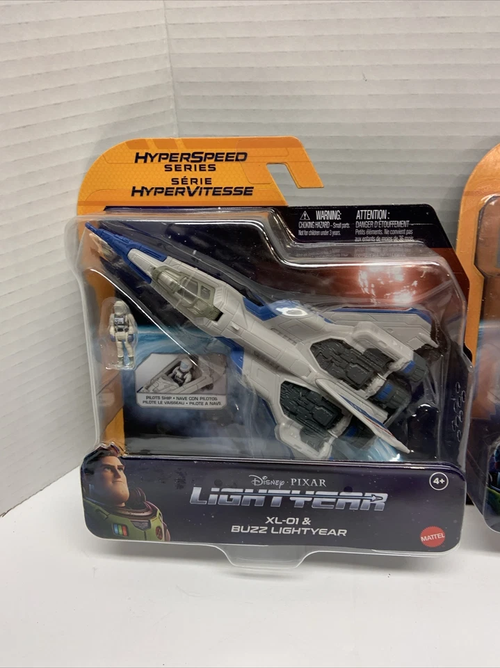 Lote de 3 brinquedos Pixar Lightyear Buzz Lightyear XL-01-09-15 série hipervelocidade - Imagem 2 de 4