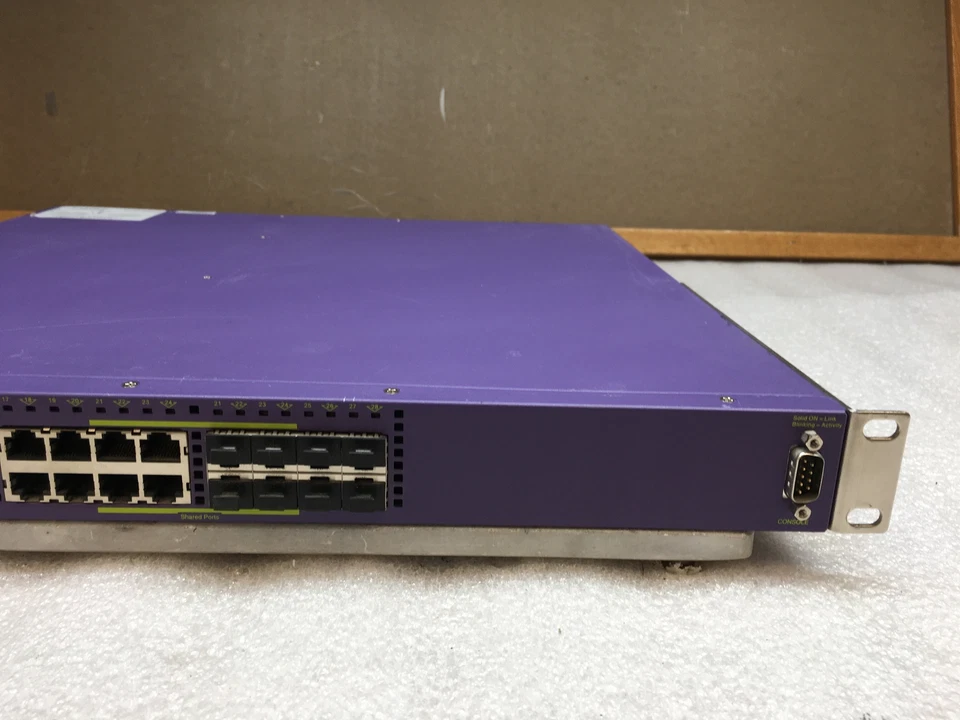 Extreme Networks Summit X460-24p 24-Port Network Gigabit Switch with Rack Ears - Image 2 of 4