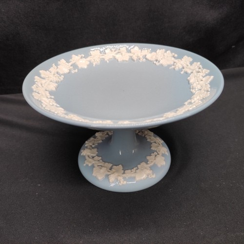 Lot Of 4 PCs Wedgwood Queensware Cream On Lavender Candy Dish,Tray,Cup,Saucer. - Picture 10 of 16