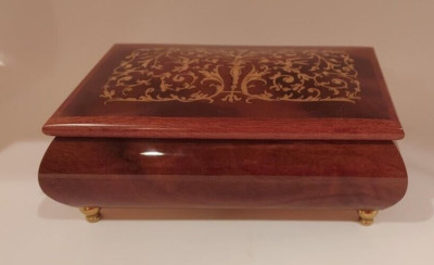 Jewelry/Music Box Inlaid Wood Sorrento Italy by Florentino ''Torna A Surriento''