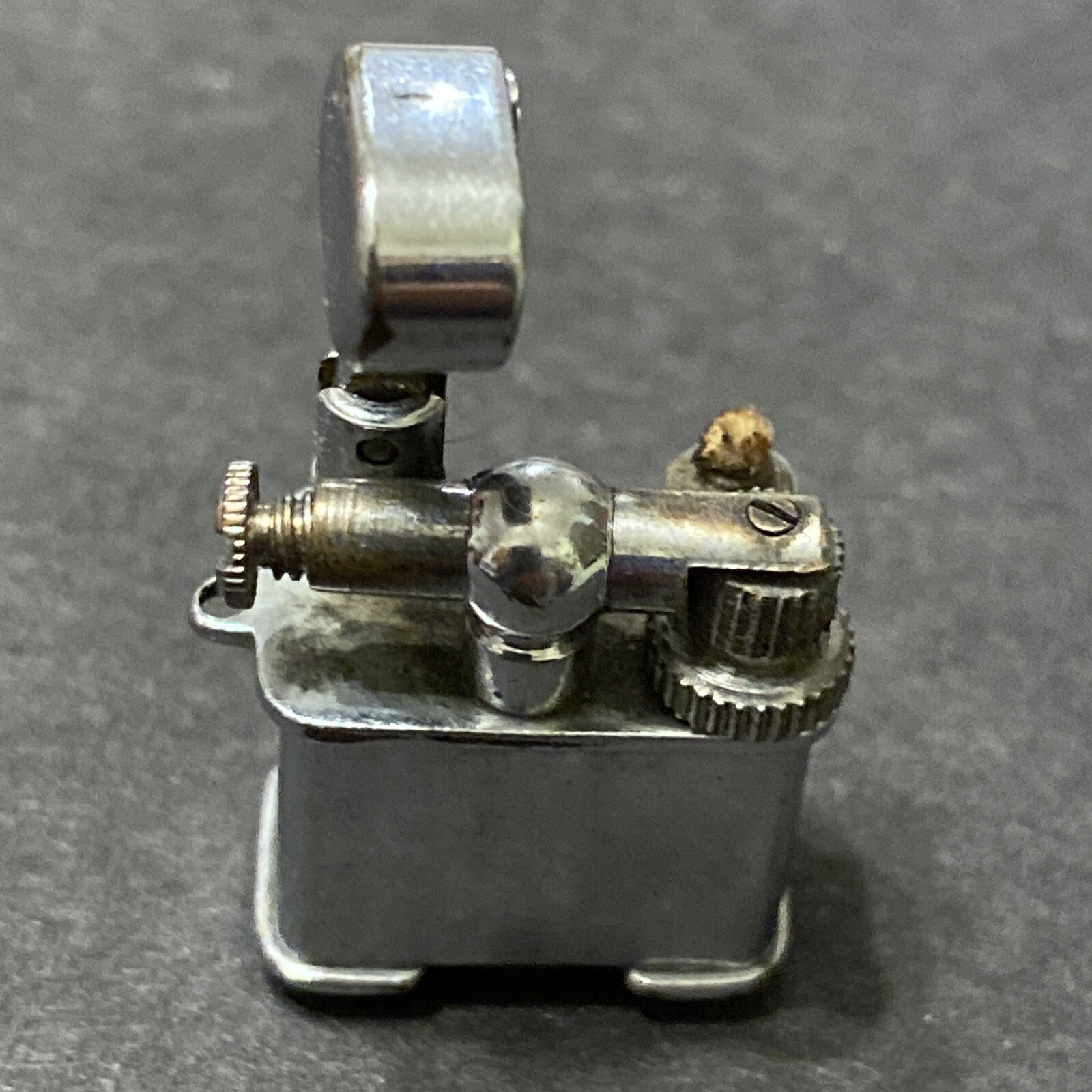 vintage, Zenith mini lift arm lighter, 15/16&rdquo; tall