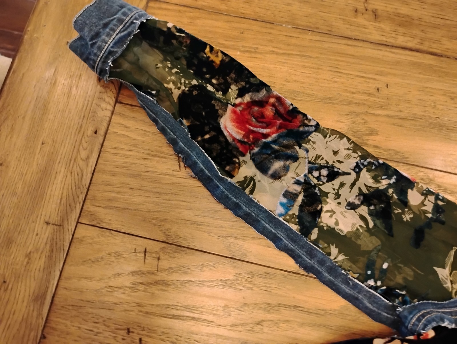 John Mark Embroidered Patchwork Denim Jacket Size… - image 5