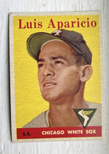 Topps 1958 Topps Luis Aparicio Chicago White Sox Rookie #85 Baseball Card. rookie card picture