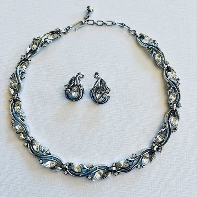 Vintage Crown Trifari Navette Rhinestone Necklace And Earring Set Signed Elegant