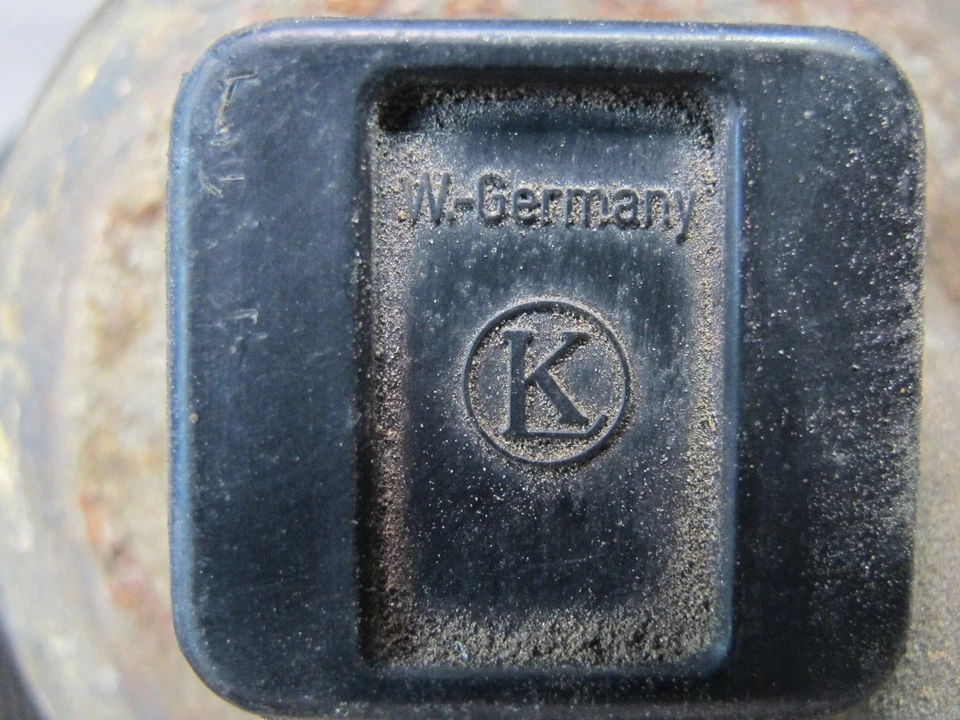 UNIDAD DE ENVÍO BOMBA COMBUSTIBLE PORSCHE 928 S 1984-1986 Foto 3 de 4