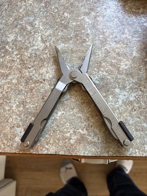 Gerber MP600 Multi-Tool Blunt Nose Plier Stainless Steel - Great (NOTE) - U32