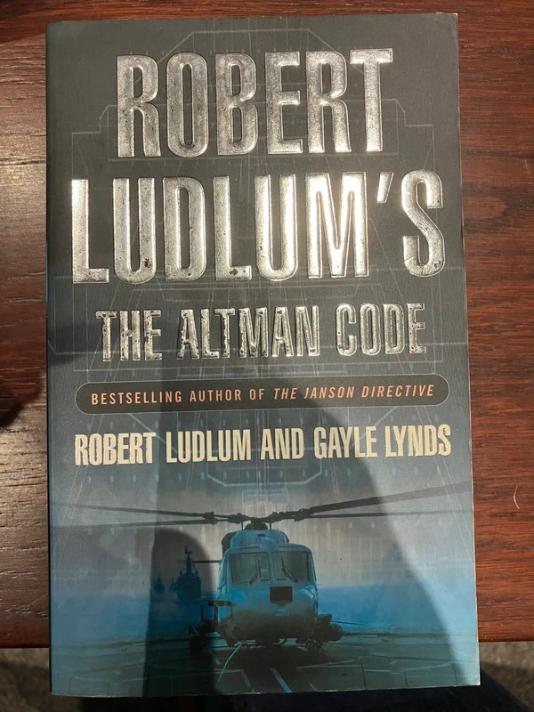 Robert Ludlum & Gayle Lynds -  Altman Code -  2004