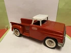 VINTAGE TONKA RED & WHITE PRESSED STEEL STEP-SIDE PICKUP TRUCK TOY.