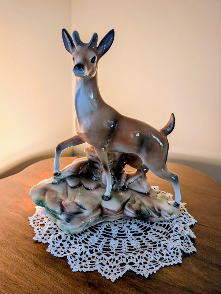 MCM Vintage Buck Deer TV Lamp