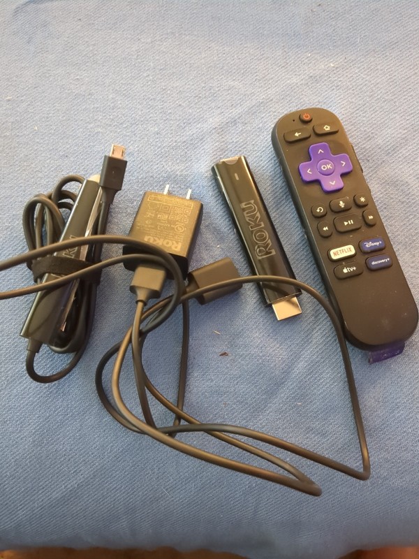 Roku Streaming Stick HDR Dolby 4K 3820R2 / 3820X2 Streaming Device with Remote