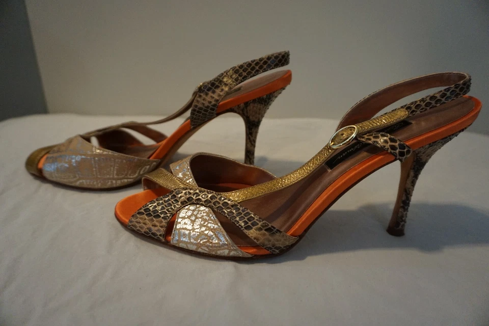 Tacones formales Beverly Feldman naranja y serpiente talla 9 usados una vez Foto 2 de 4